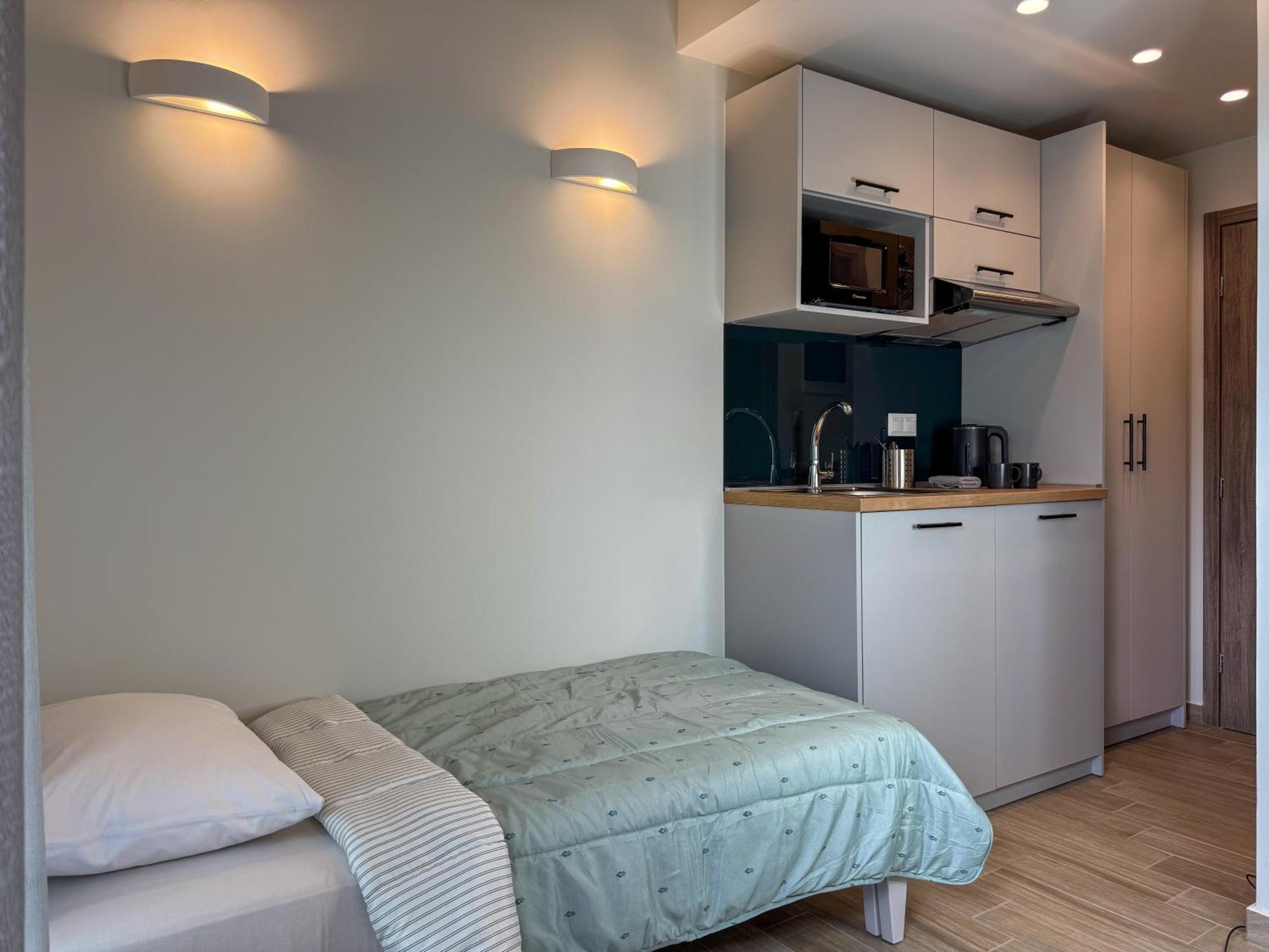 Kochyli Garden Studios Nea Plagia Exteriér fotografie